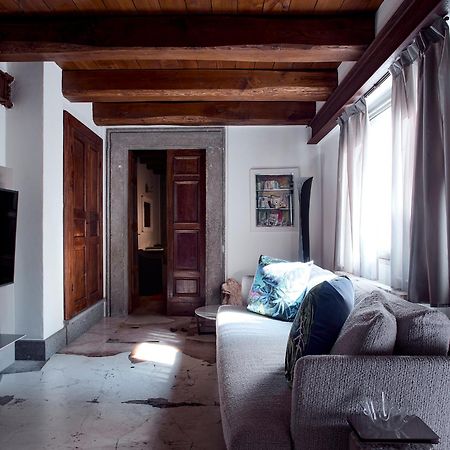 Palazzo Delle Pietre - Luxury Apartments Rome Luaran gambar