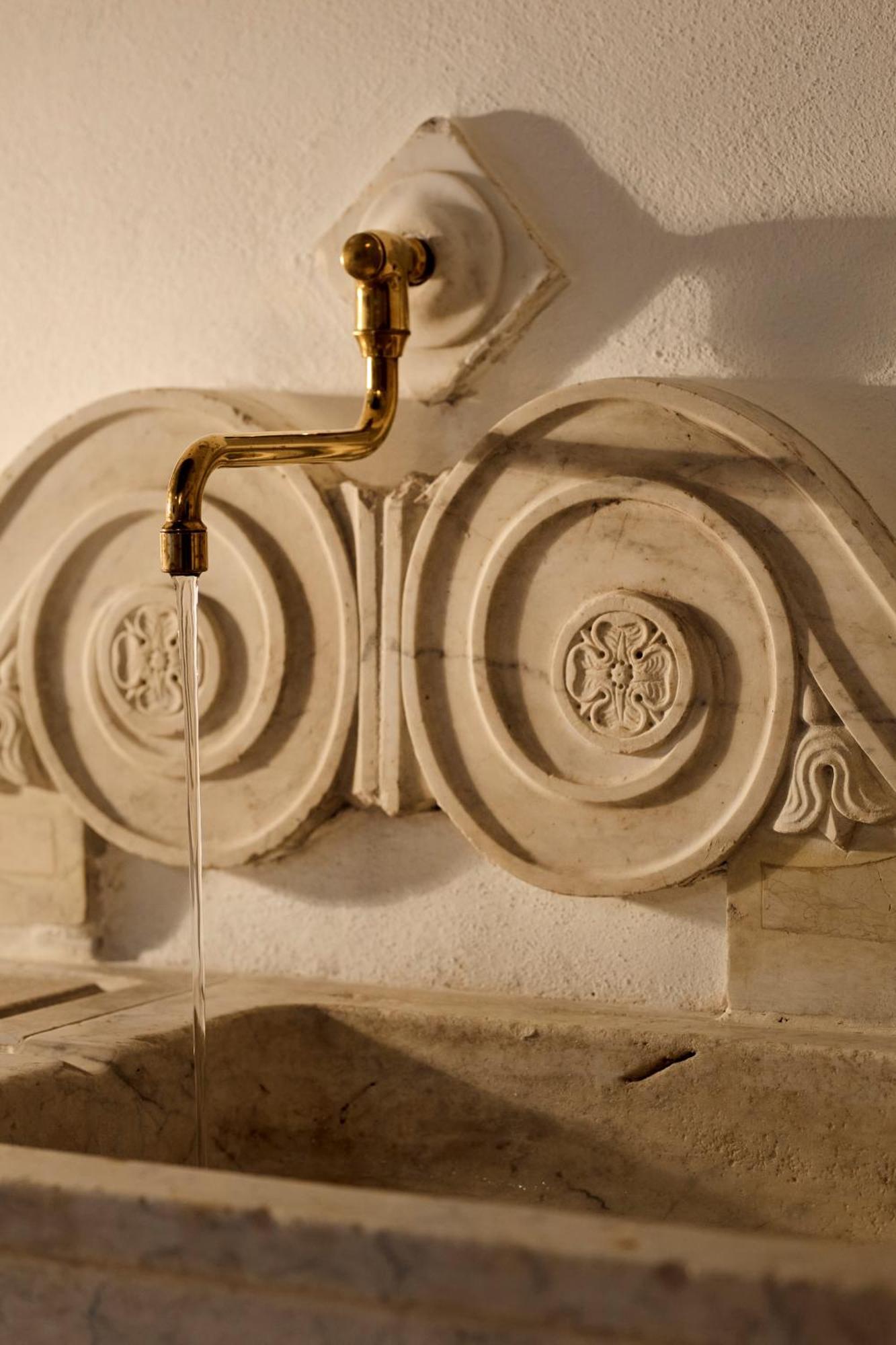 Palazzo Delle Pietre - Luxury Apartments Rome Luaran gambar